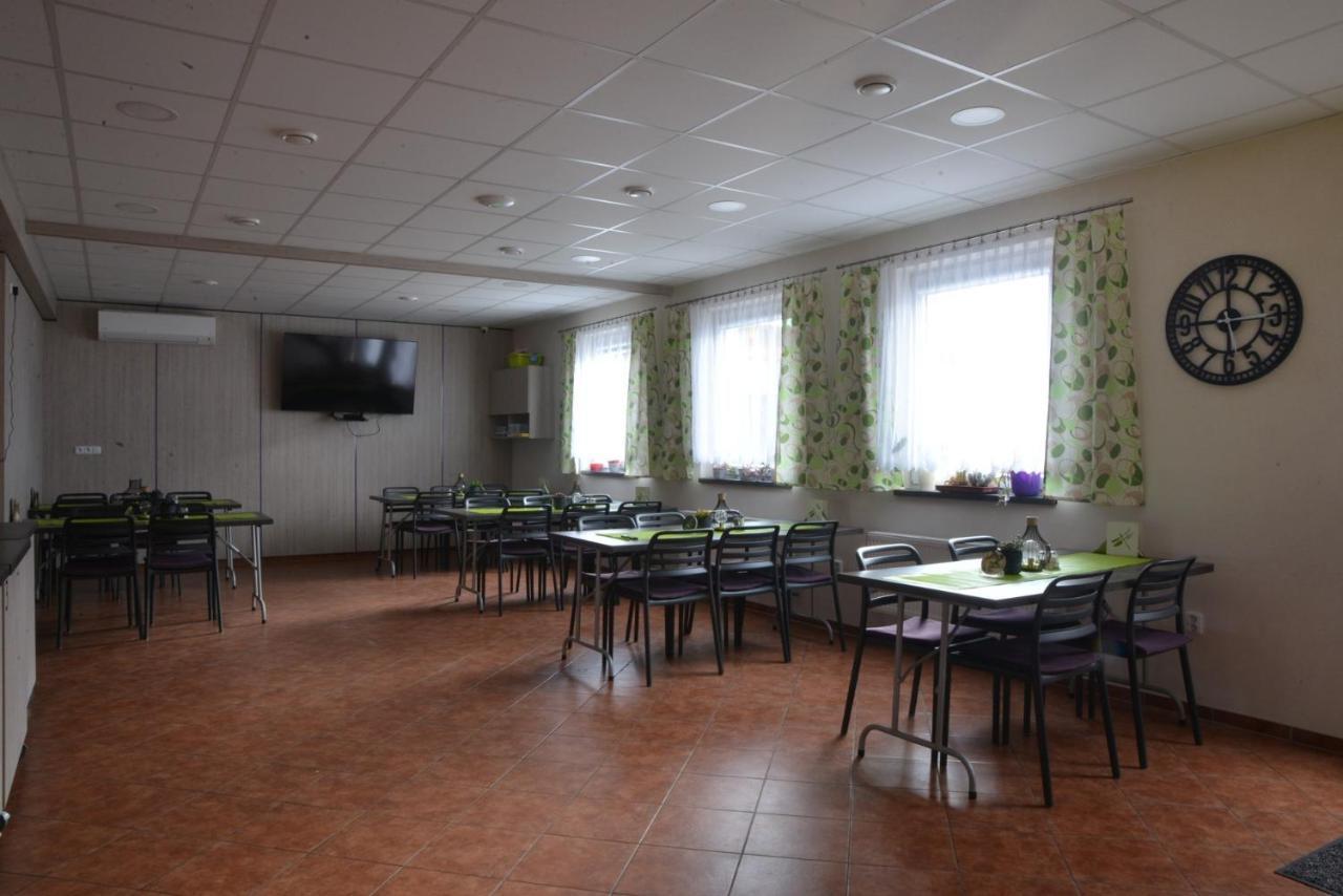 Penzion Klimes Hustopeče Buitenkant foto
