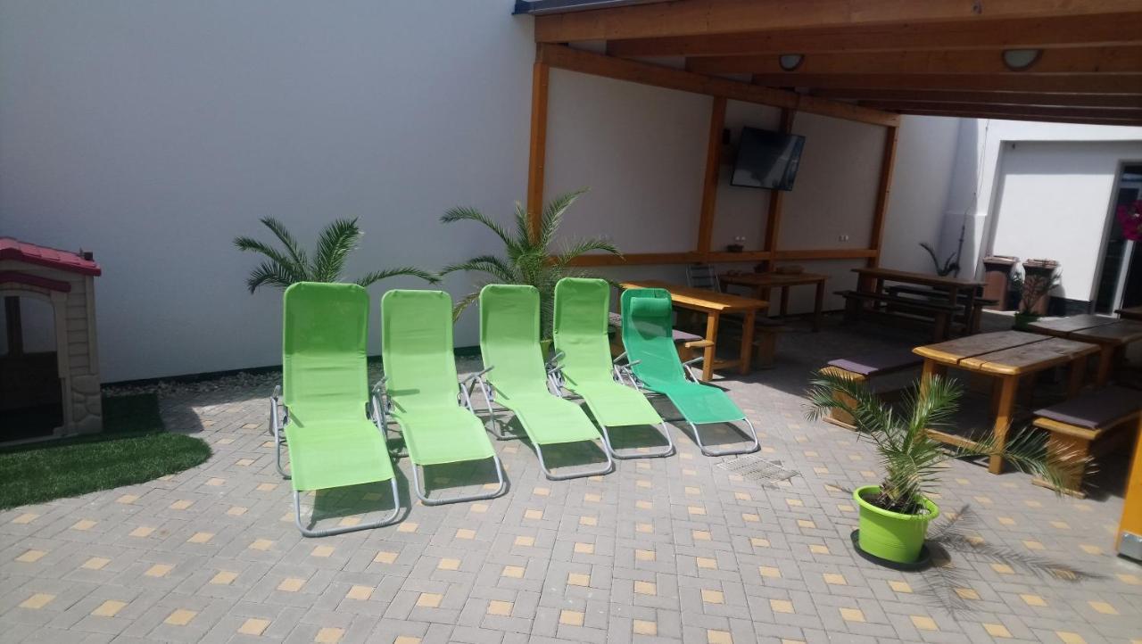 Penzion Klimes Hustopeče Buitenkant foto